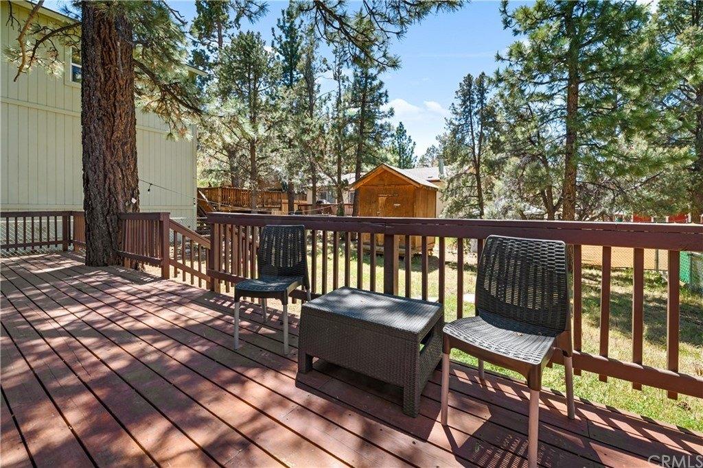 Highland Ln, Sugarloaf, CA 92386
