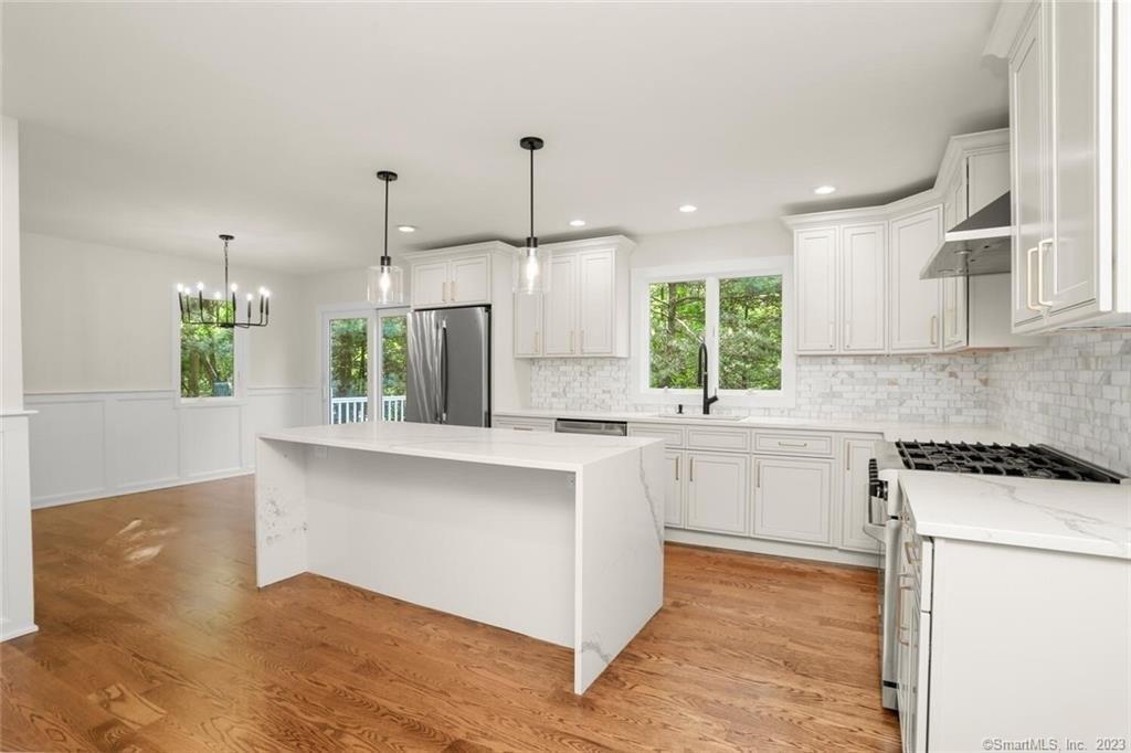 Buck Hill Rd, Weston, CT 06883