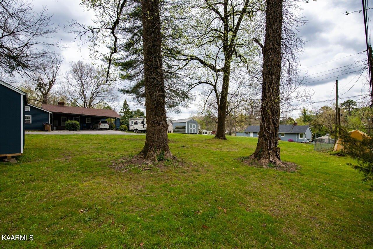 Bona Rd, Knoxville, TN 37914