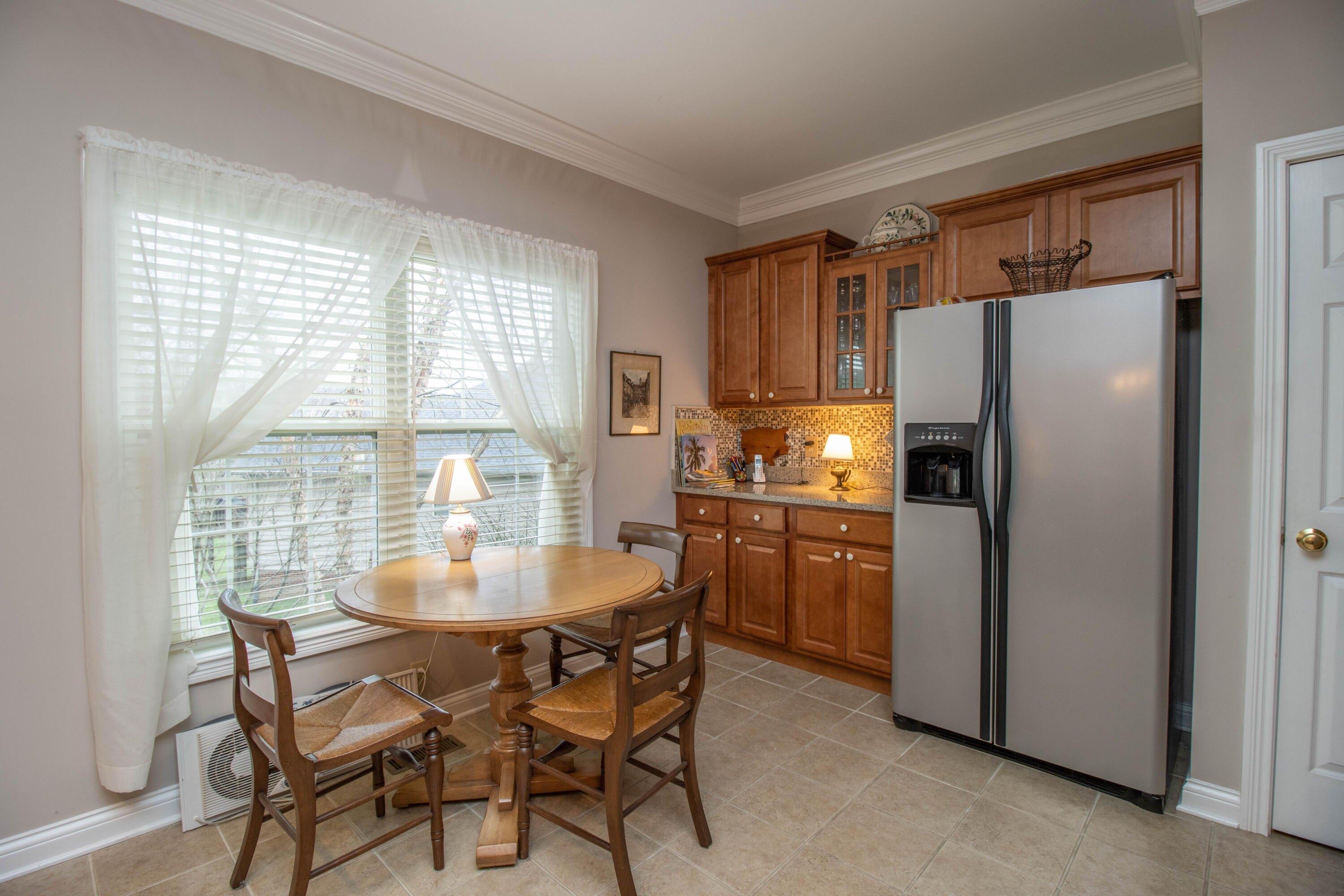 Cedar Stream Dr, Paris, KY 40361