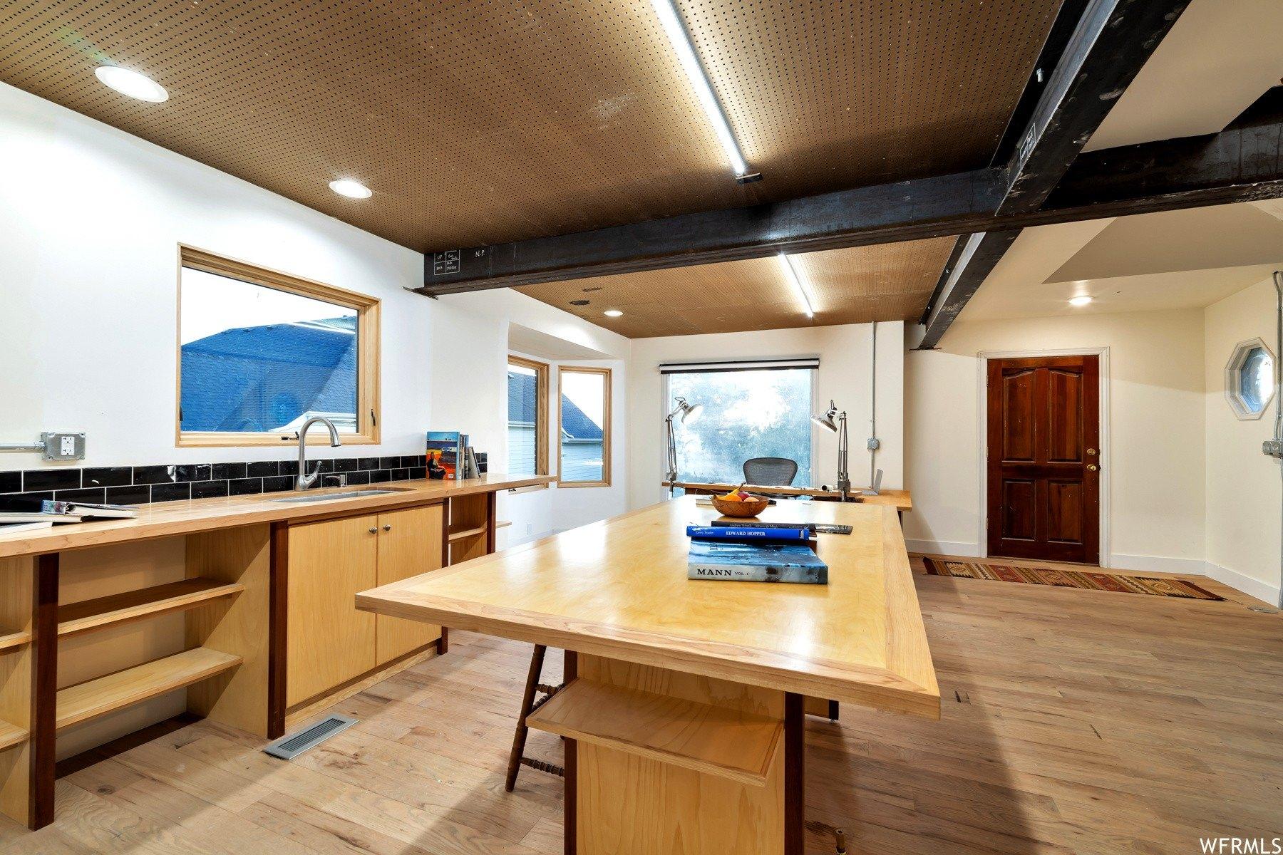 S Hillside Ln, Salt Lake City, UT 84109