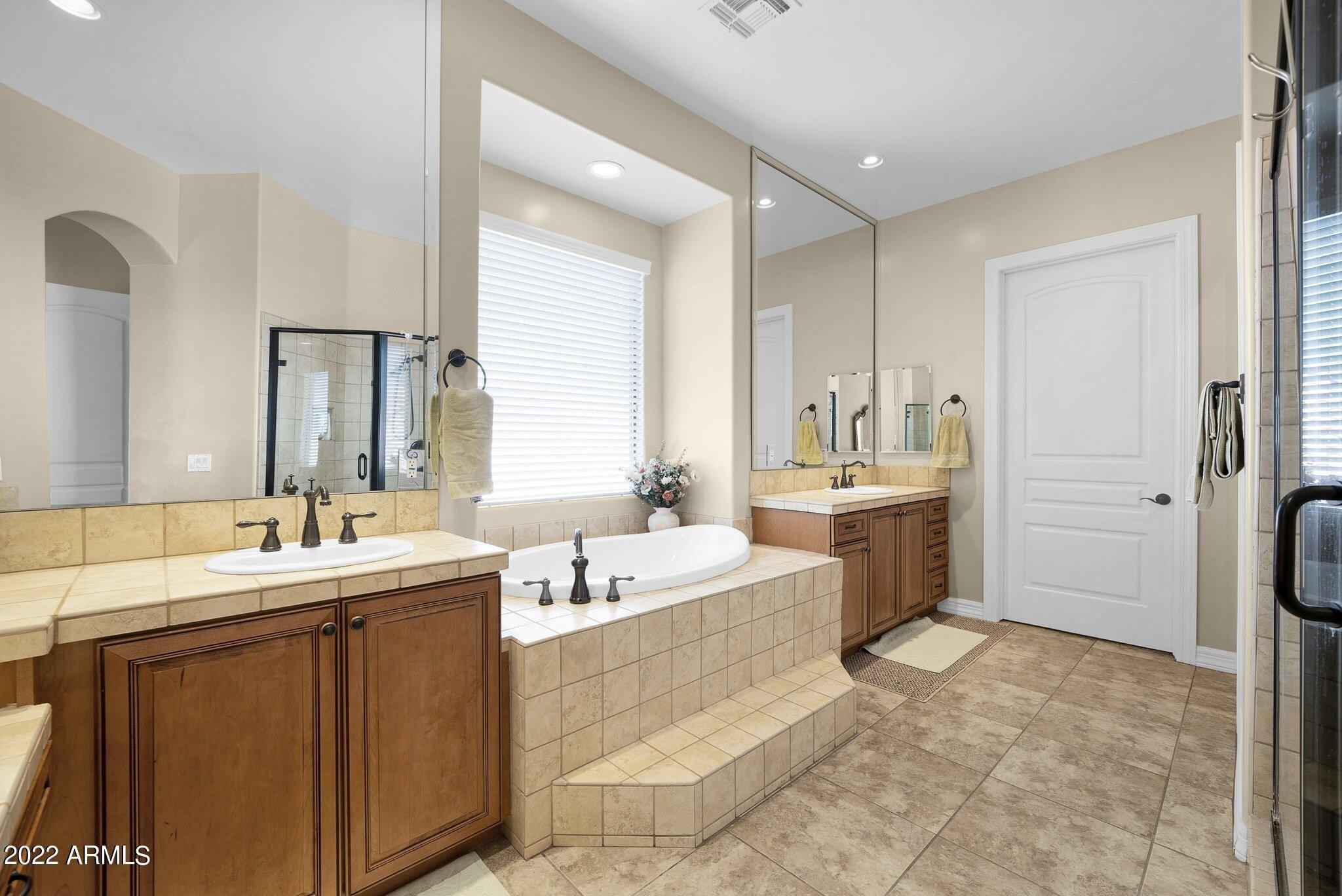 W Calypso Ct, Gilbert, AZ 85233