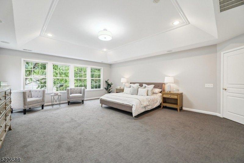 Underhill Rd, South Orange, NJ 07079