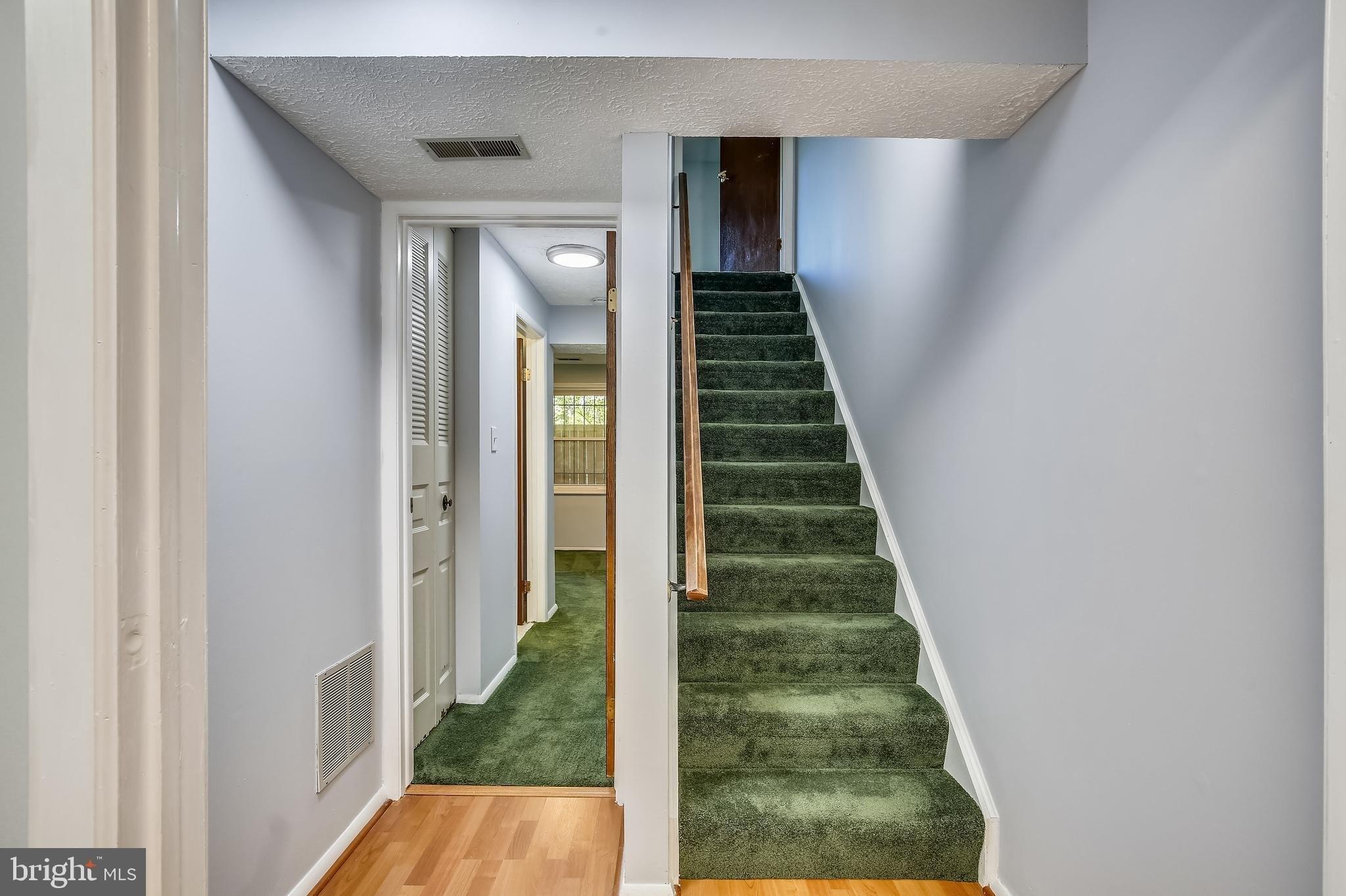 Shepperton Ter, Silver Spring, MD 20904