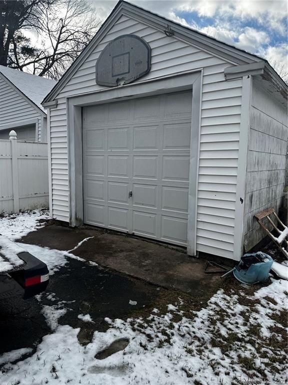 Elmer St, East Hartford, CT 06108