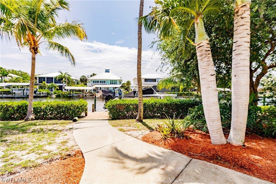 Shoal Ct, Bokeelia, FL 33922