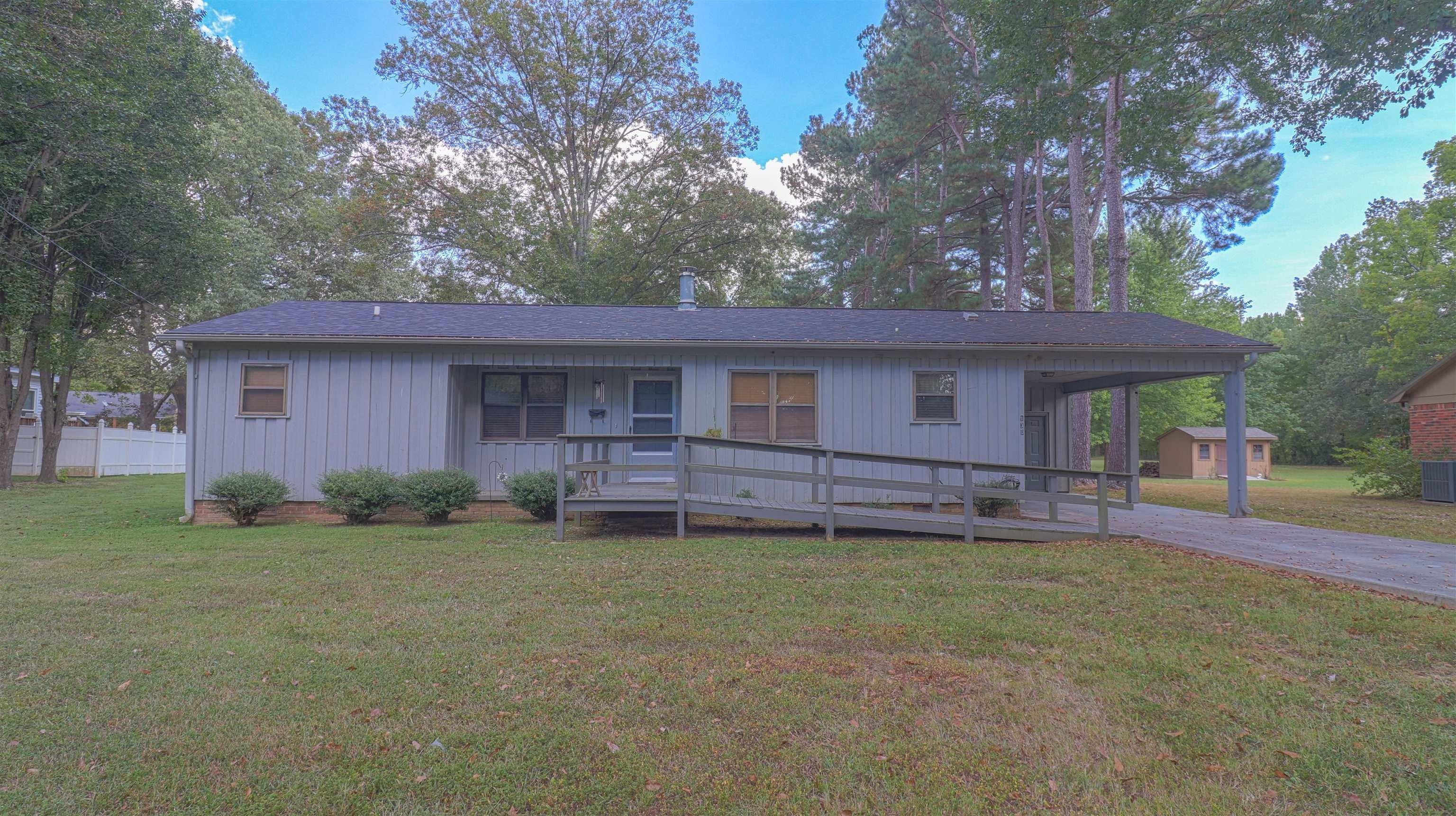 E Sunset Cir, Brownsville, TN 38012