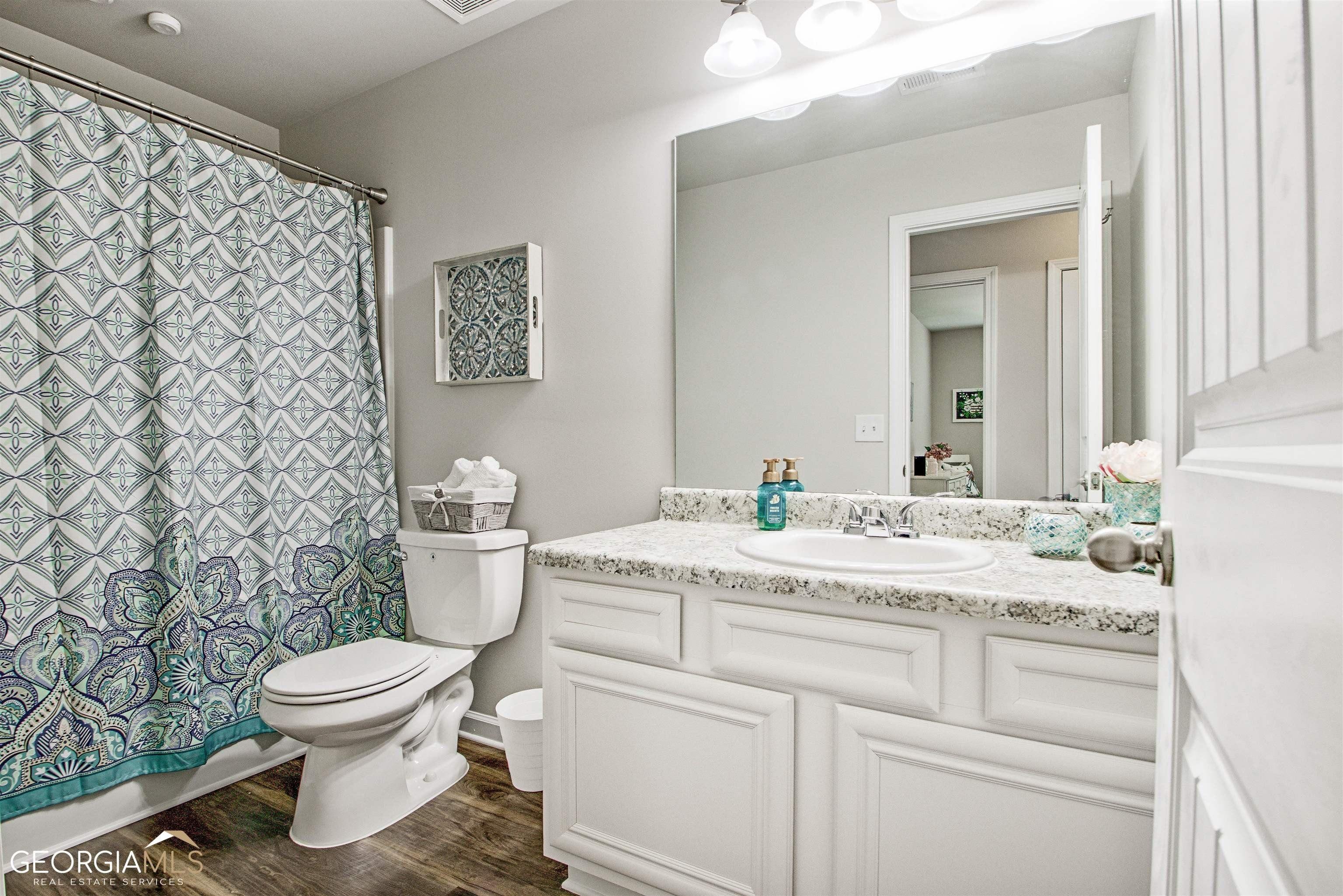 Merritt Cir, Newnan, GA 30263