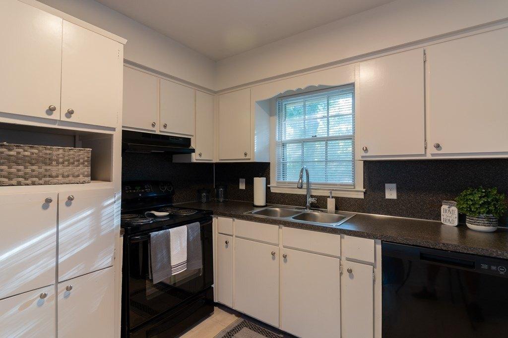 Greenbriar Dr, Columbus, GA 31907