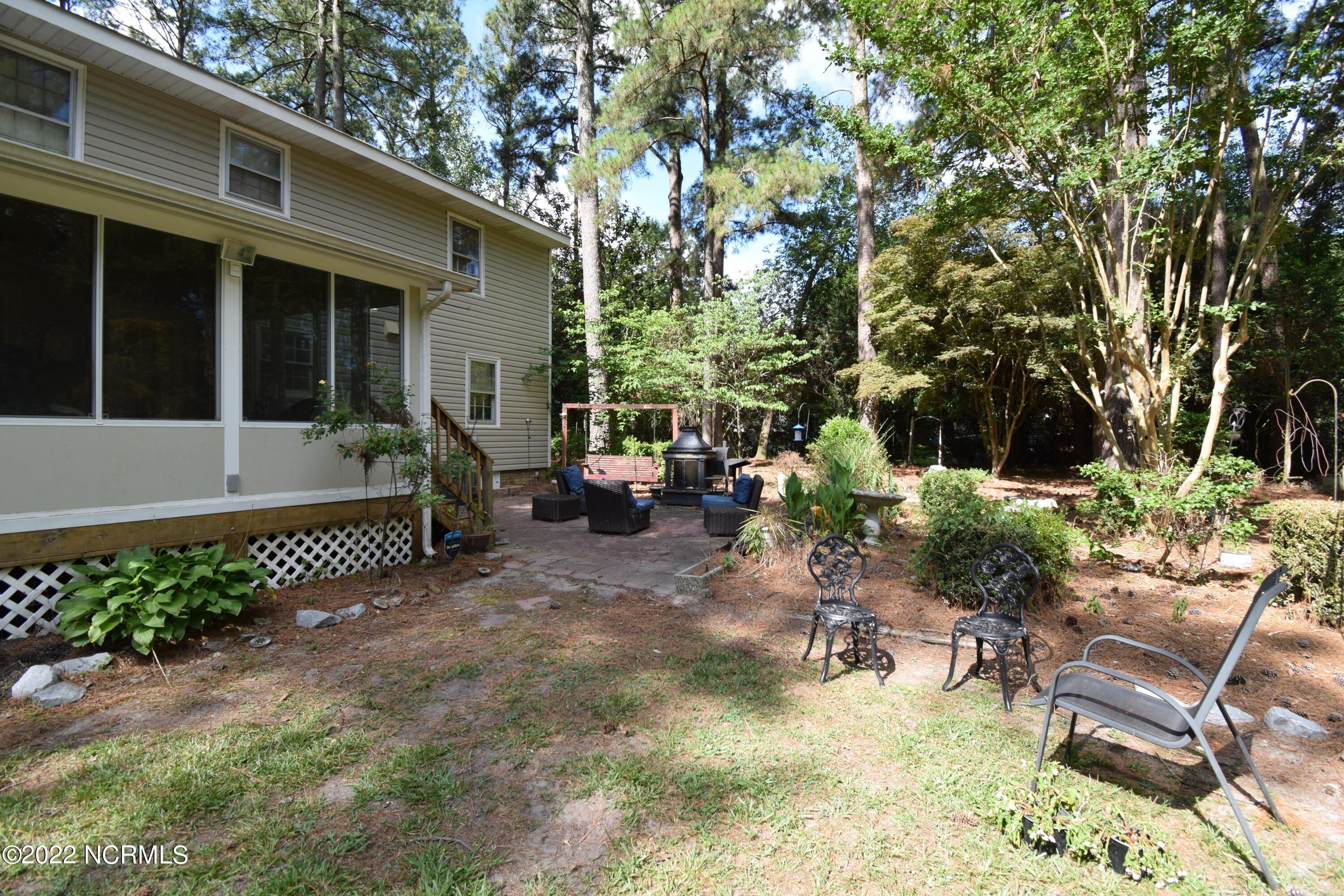 Dover Cir, Greenville, NC 27834