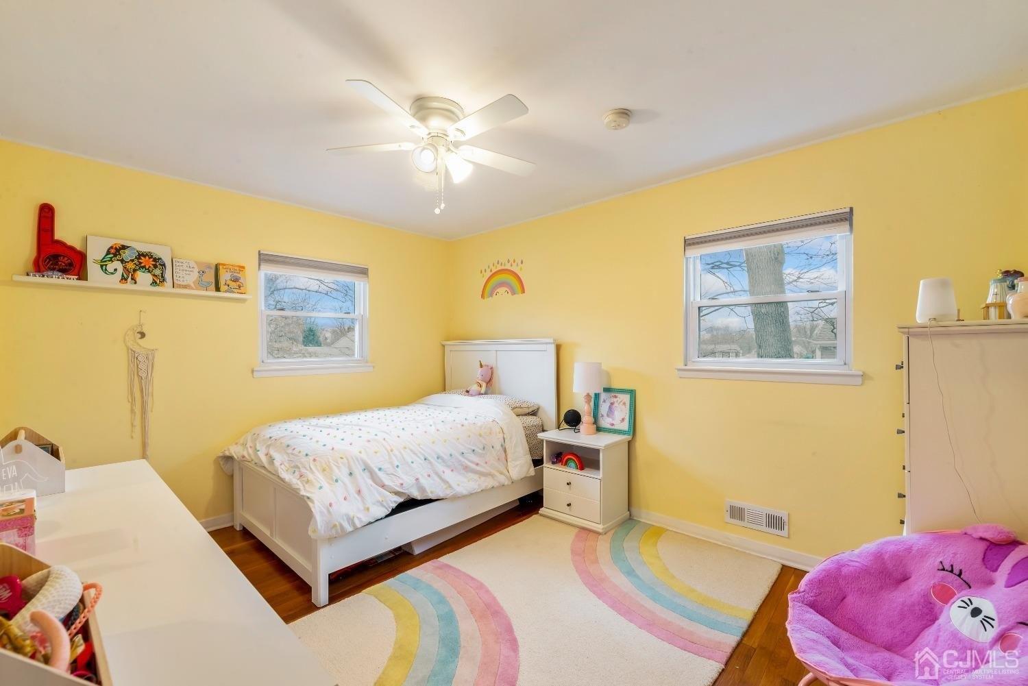 Barrie Rd, East Brunswick, NJ 08816
