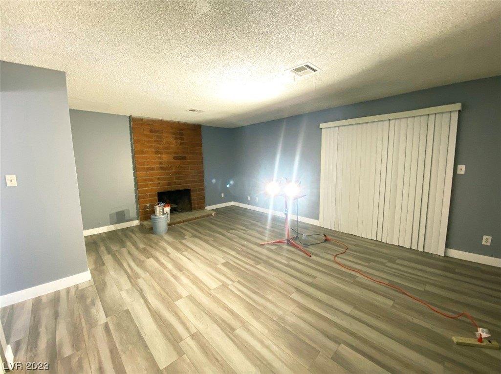 Casey Dr, Las Vegas, NV 89119