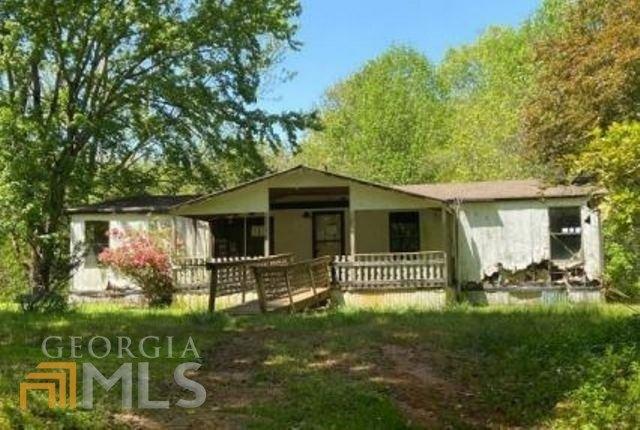 Couch Rd, Flowery Branch, GA 30542