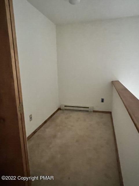 Whippoorwill Dr, Bushkill, PA 18324