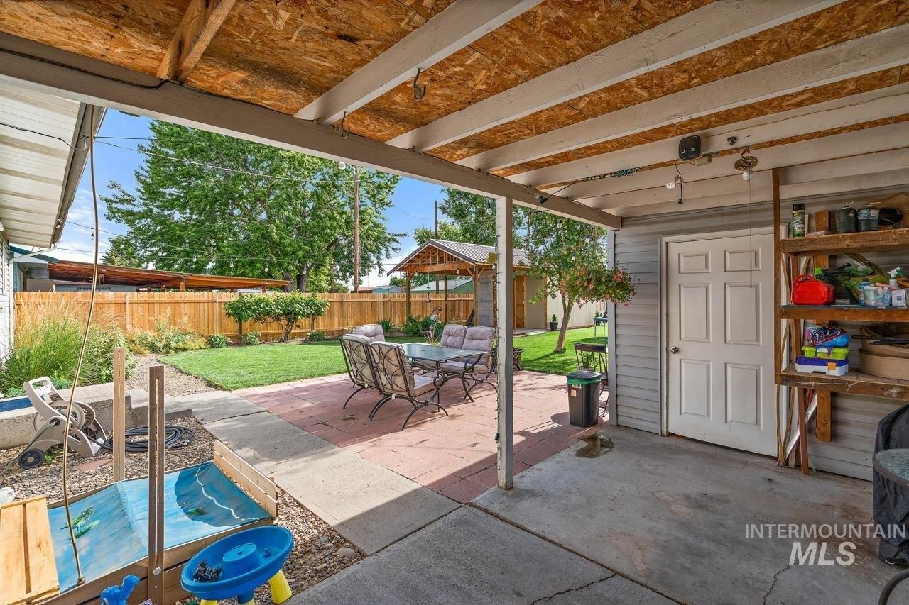 S Minnesota Ave, Fruitland, ID 83619