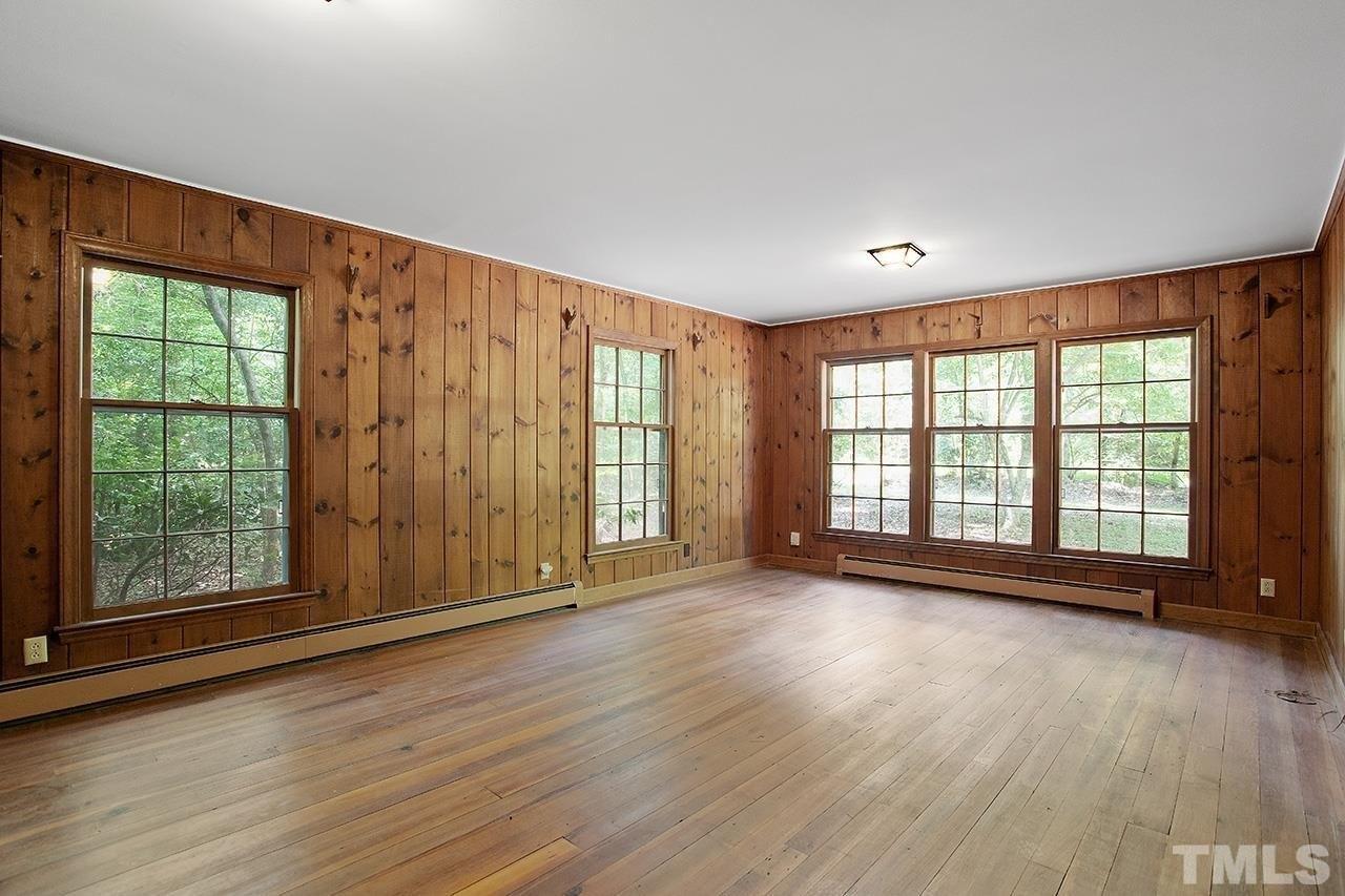 Lakeshore Ct, Chapel Hill, NC 27514