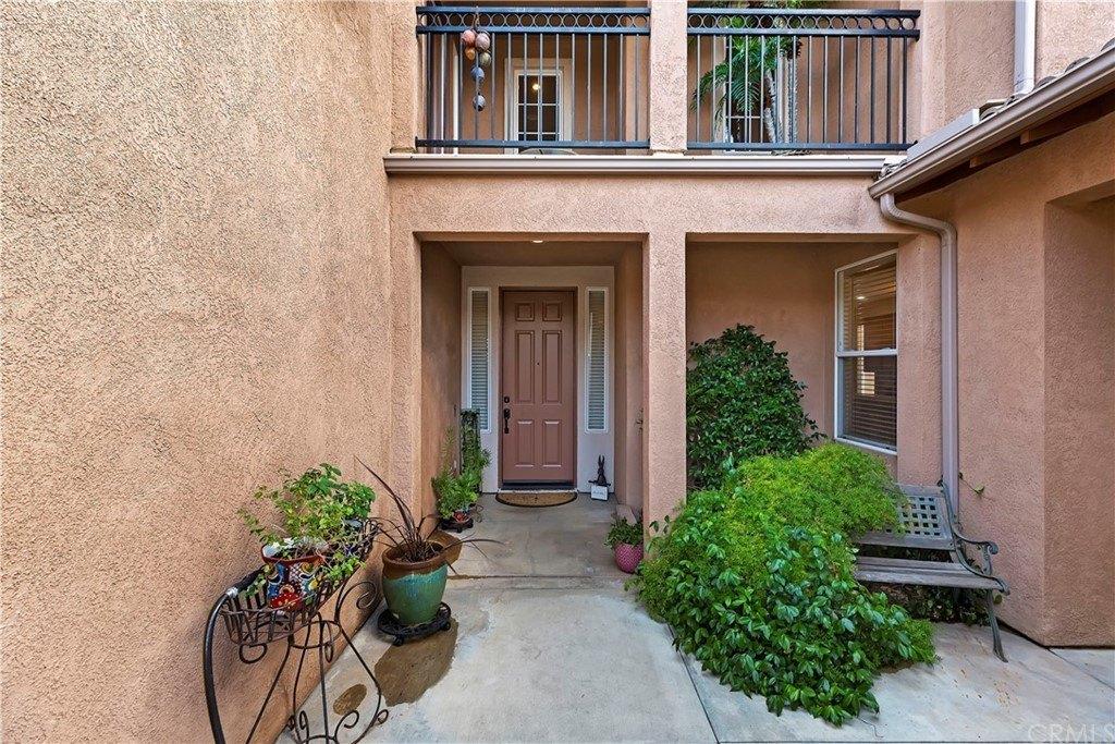 Vista Palermo, Lake Elsinore, CA 92532