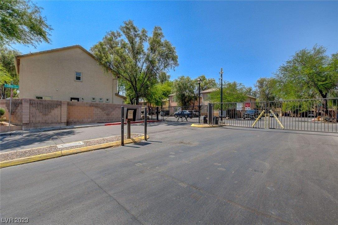 Shreve Ave, Las Vegas, NV 89156