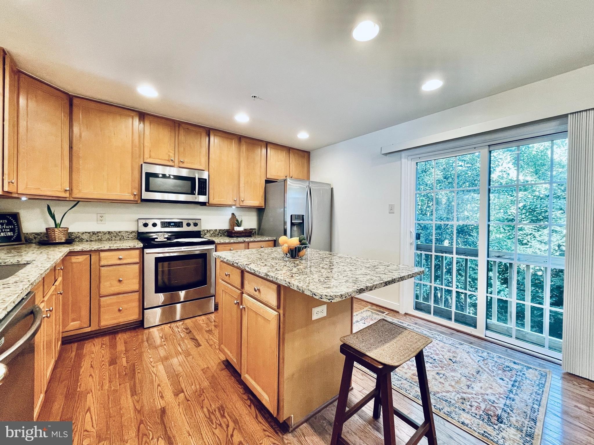 Carli Ct, Catonsville, MD 21228