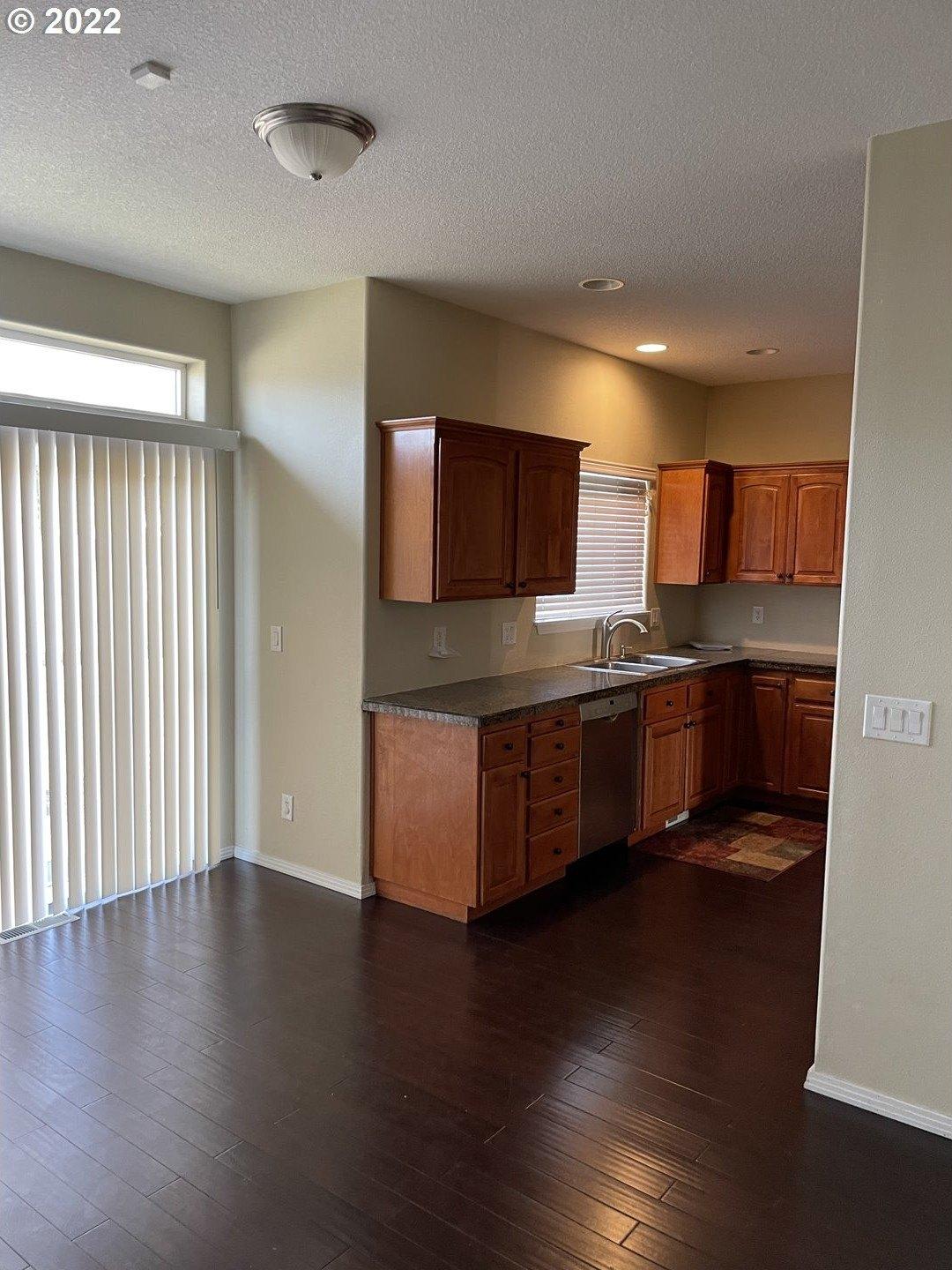 Mary Dr, Molalla, OR 97038