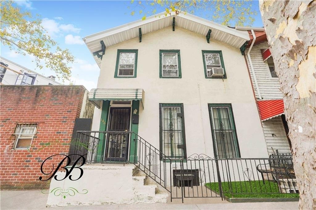 Cambridge Pl, Brooklyn, NY 11238
