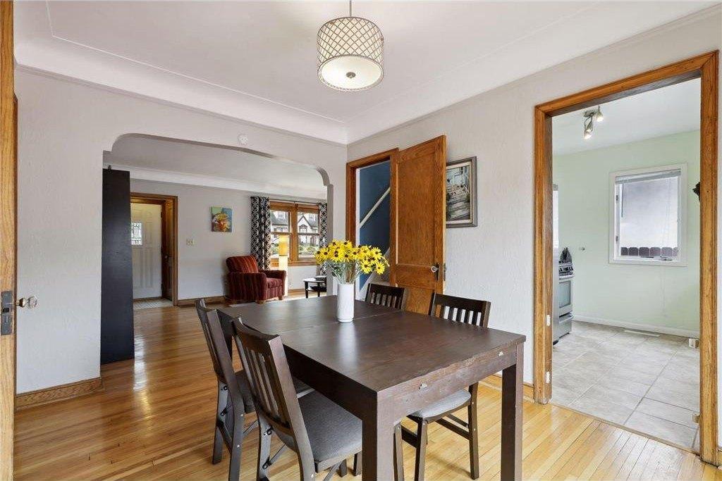 5th St E, Saint Paul, MN 55106