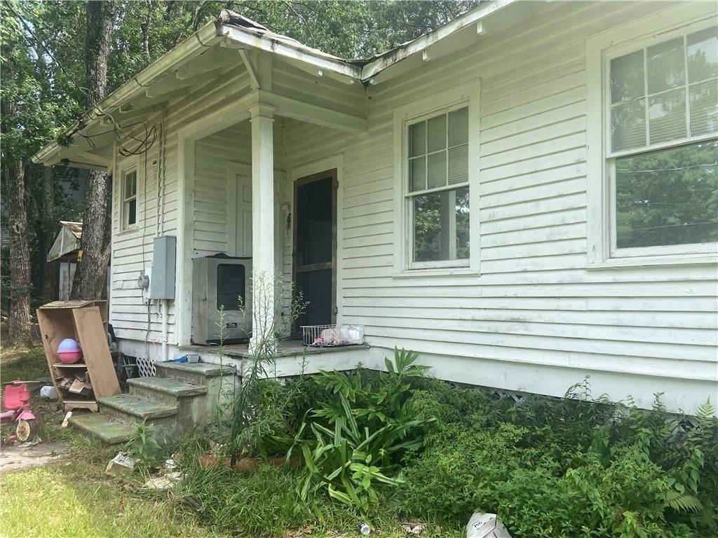 7th St, Chickasaw, AL 36611