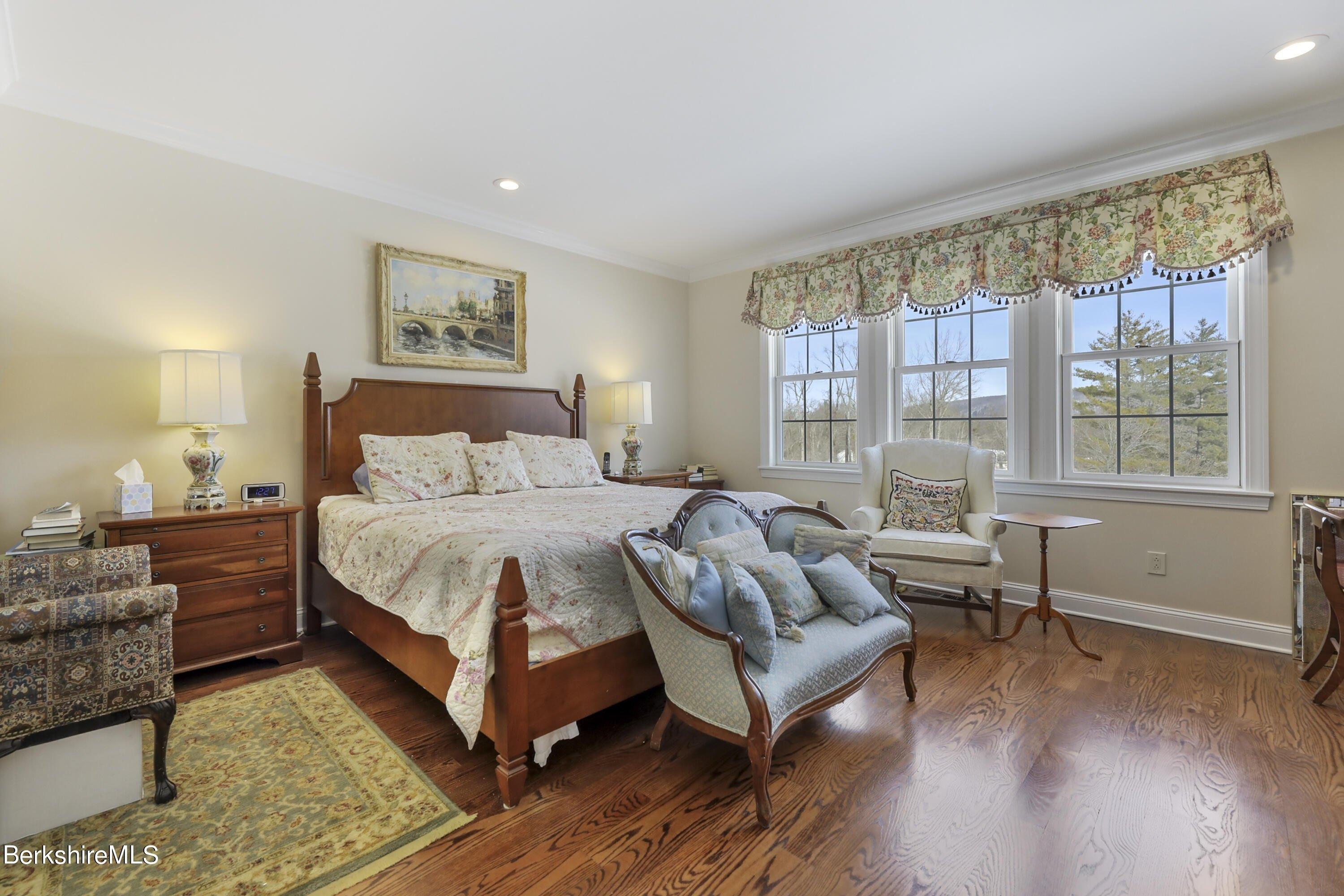 Fairwynds Dr, Lenox, MA 01240