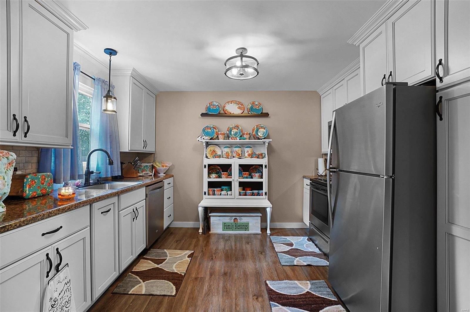 E 5th St, Washington, MO 63090