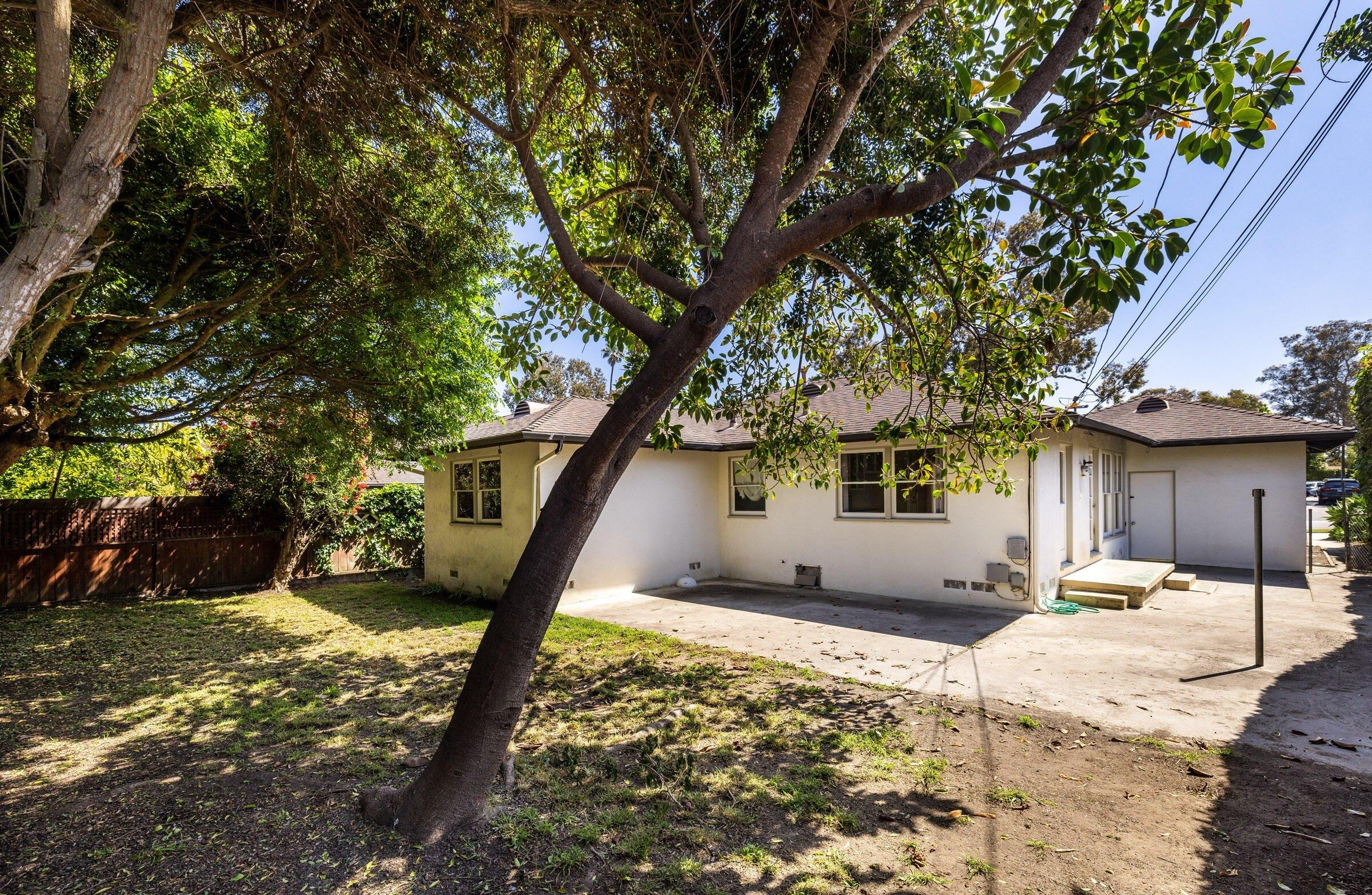 San Rafael Ave, Santa Barbara, CA 93109