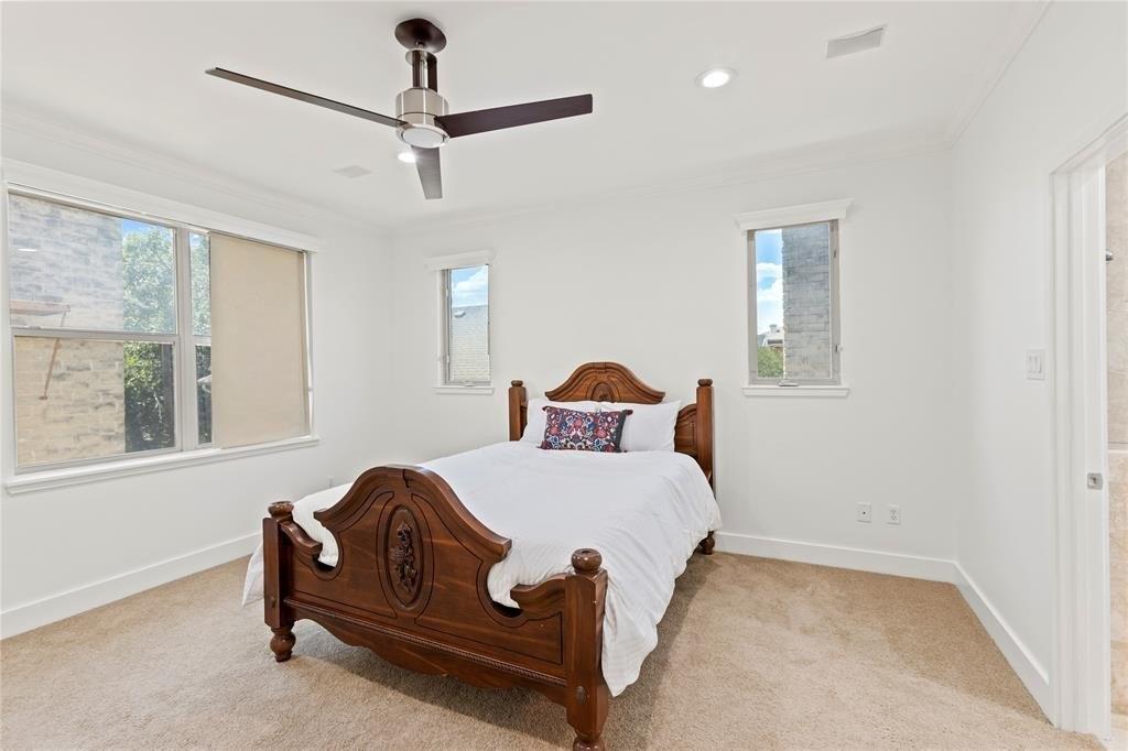 Thomas Ave, Dallas, TX 75204
