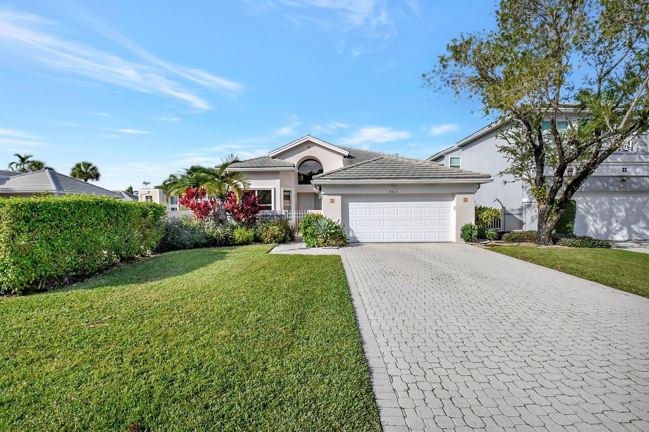 Travlers Tree Dr, Boca Raton, FL 33433