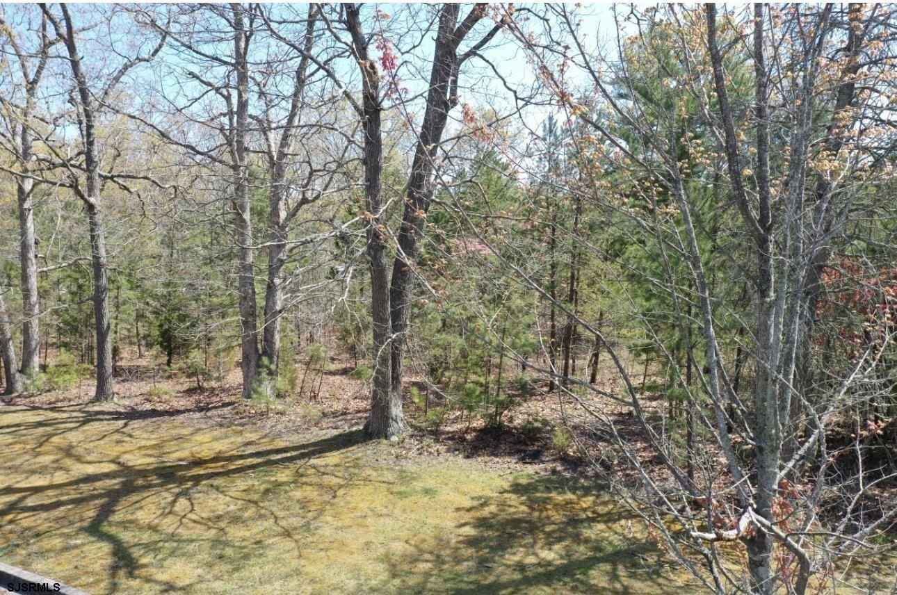 E Brook Ln, Galloway, NJ 08205