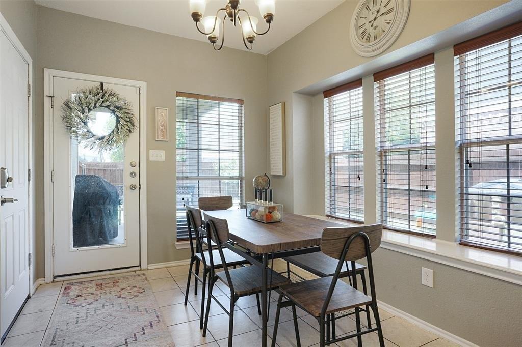 Bregenz Ln, Lewisville, TX 75067