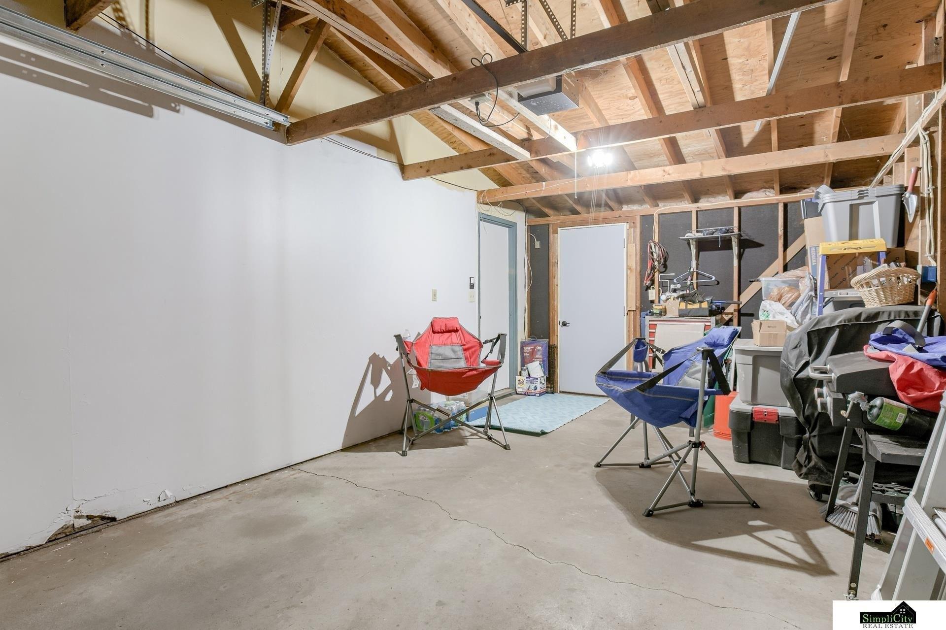 Donald St, Lincoln, NE 68505