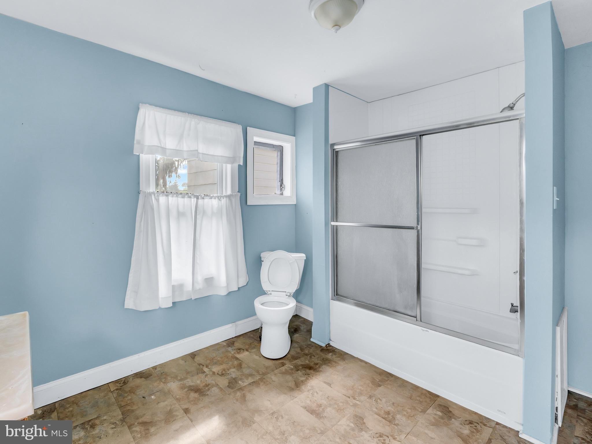 E 8th Ave, Conshohocken, PA 19428