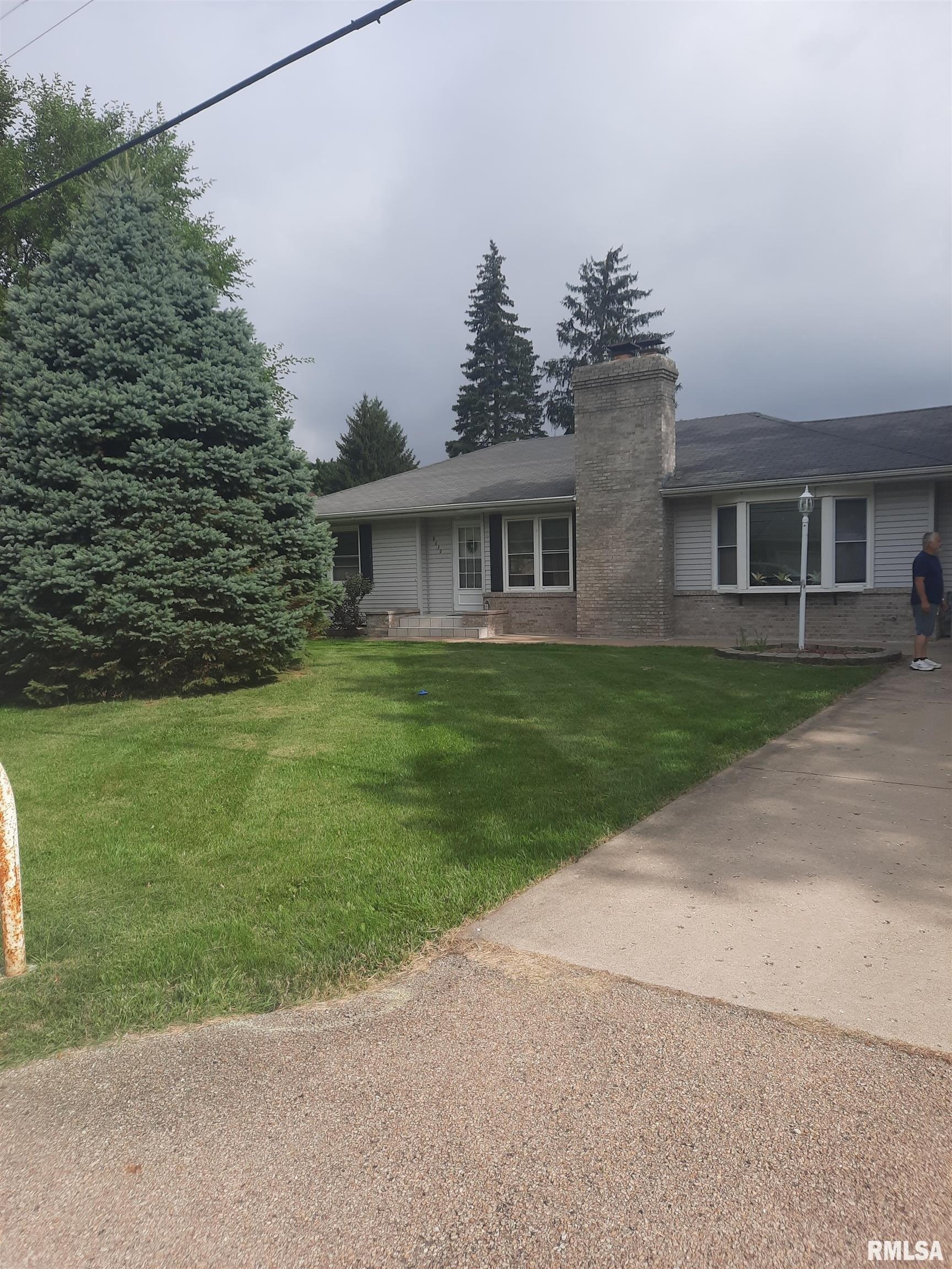 N Picture Ridge Rd, Peoria, IL 61615