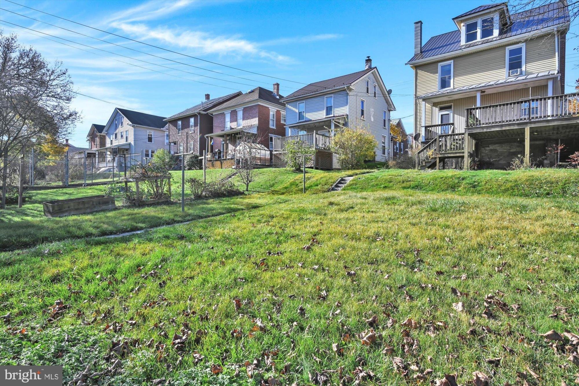 N 4th St, Newport, PA 17074