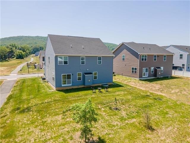 Robin Rd, Macungie, PA 18062