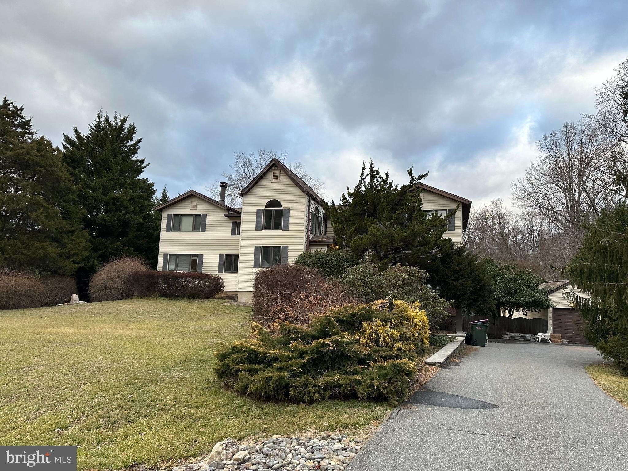 Holly Grove Rd, Silver Spring, MD 20905