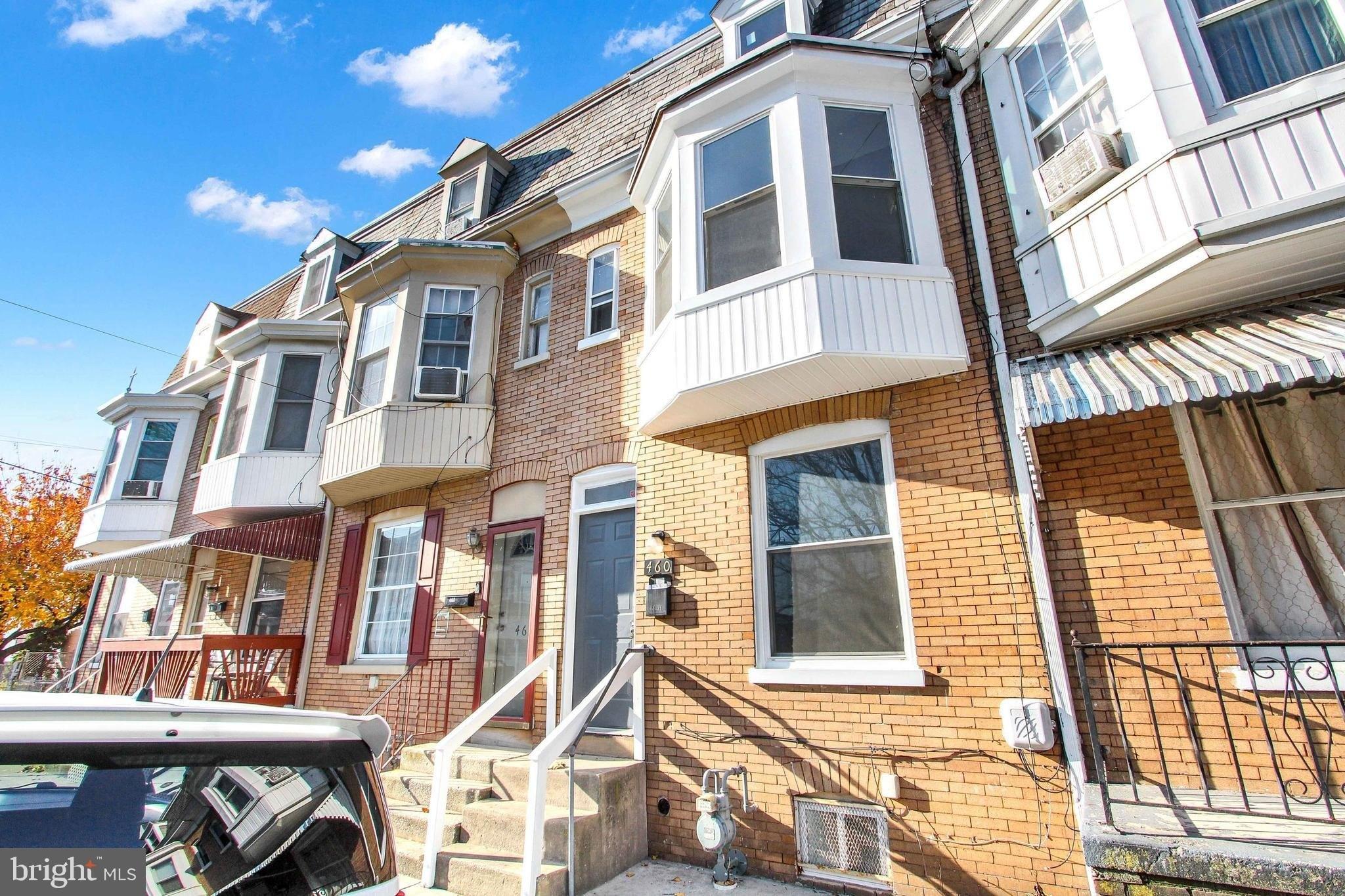 S Pershing Ave, York, PA 17401