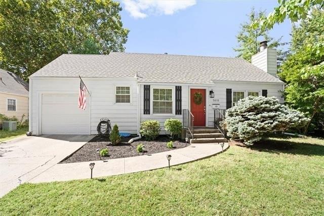 Briar St, Roeland Park, KS 66205