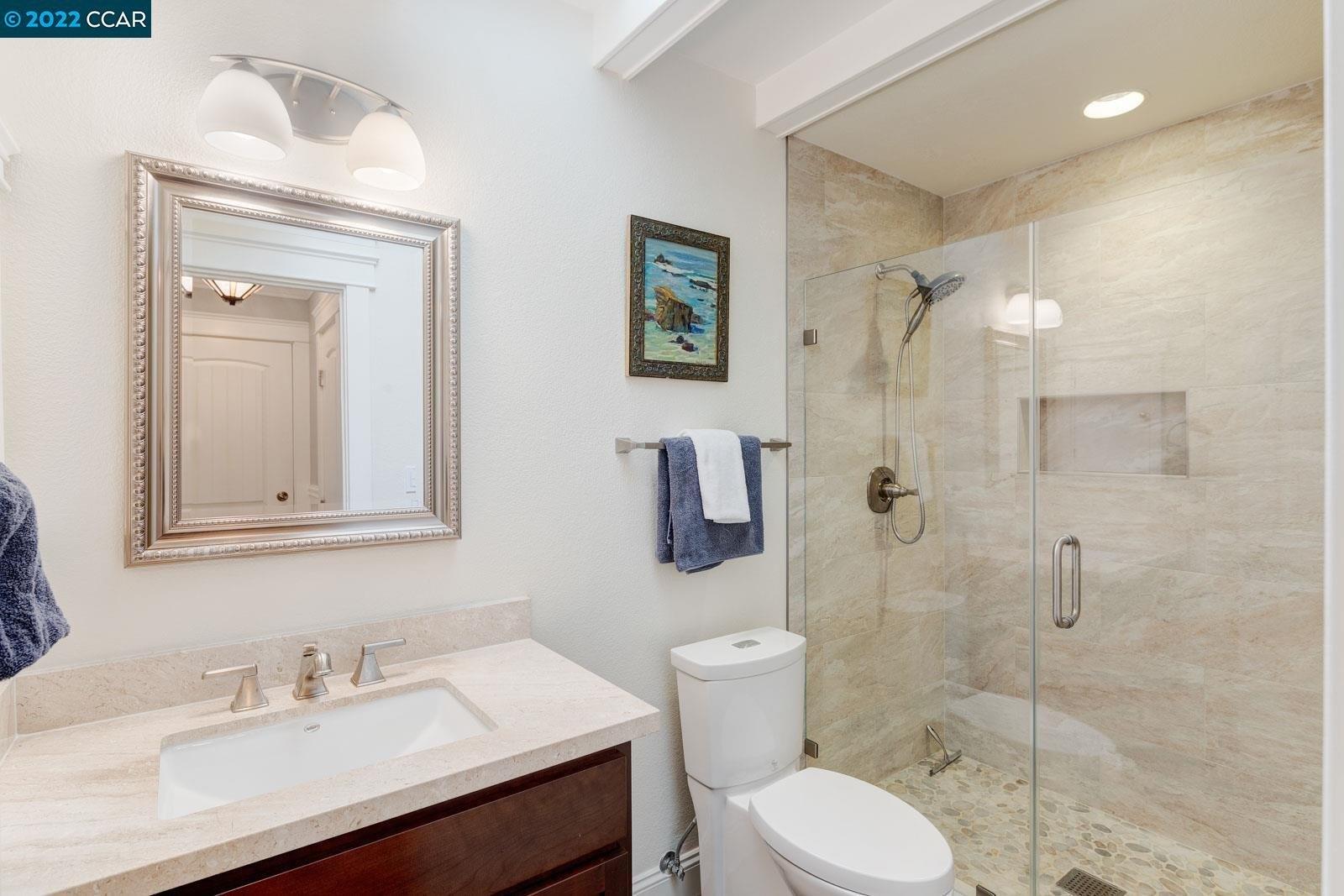 Charter Oak Cir, Walnut Creek, CA 94597