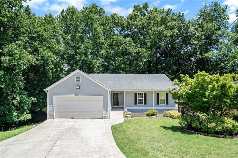 Bluff Ct, Woodstock, GA 30188