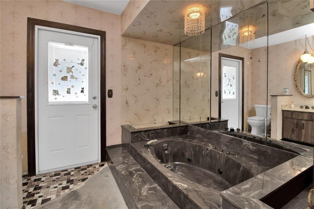 Abhenry Cir, Port Charlotte, FL 33948