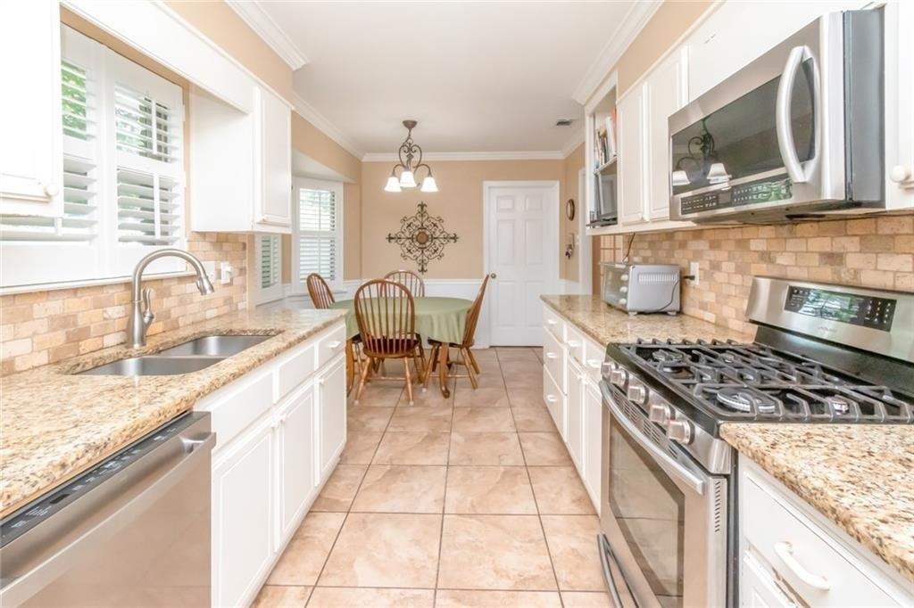 Laurel Wood Ct, Mobile, AL 36609