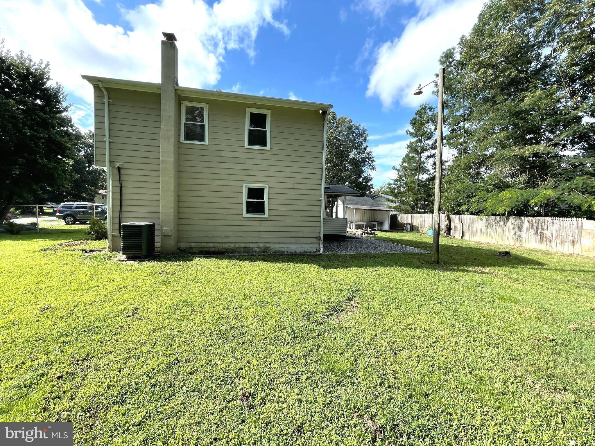 Meadow Ln, Ruther Glen, VA 22546