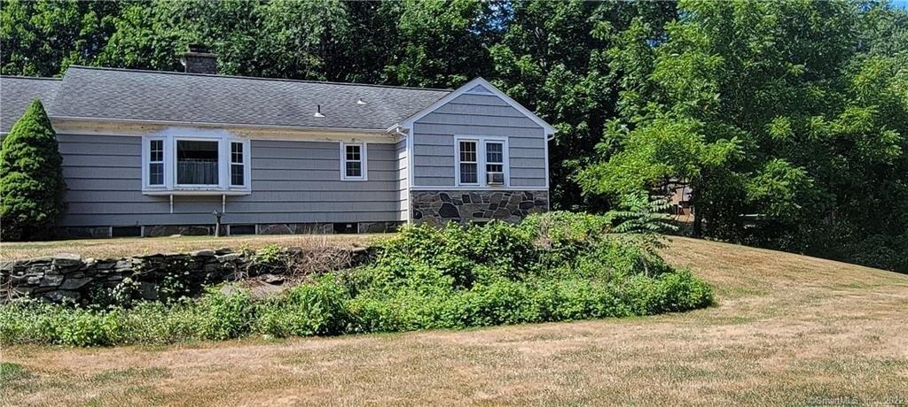 Durham Rd, Guilford, CT 06437