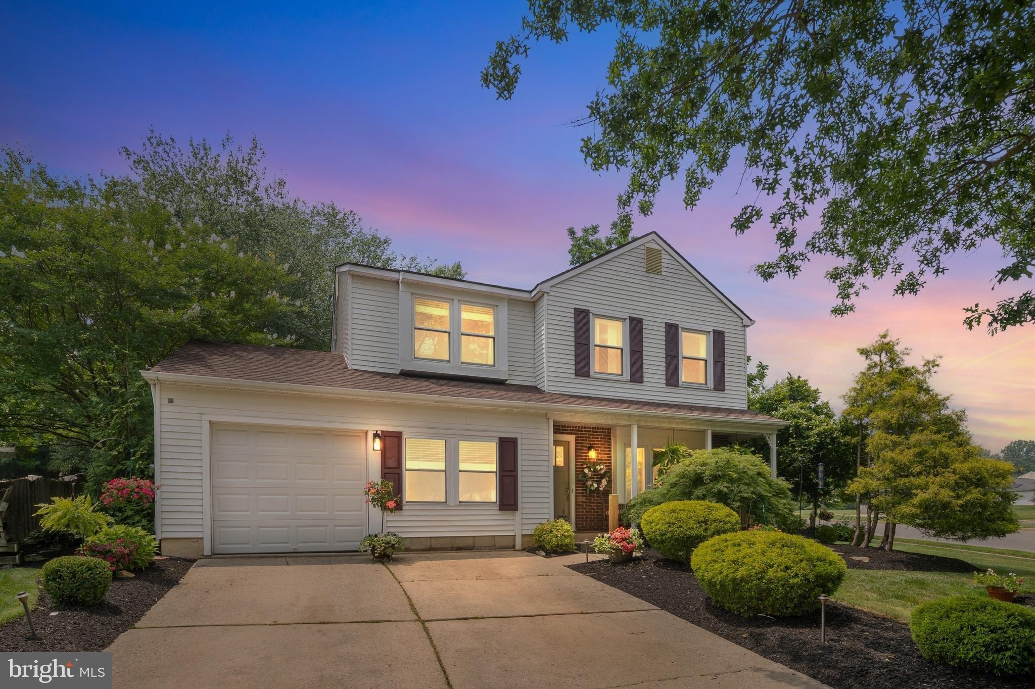 Devonshire Rd, Mount Laurel, NJ 08054