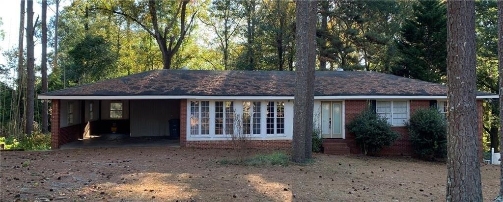 Skyland Dr, Roswell, GA 30075